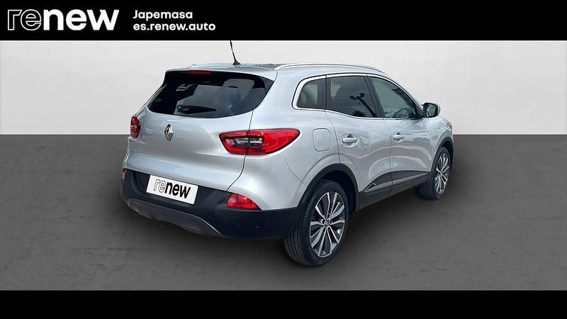 Usado Renault Kadjar Zen 110 CV (80 kW) 2015 Gris platino SUV