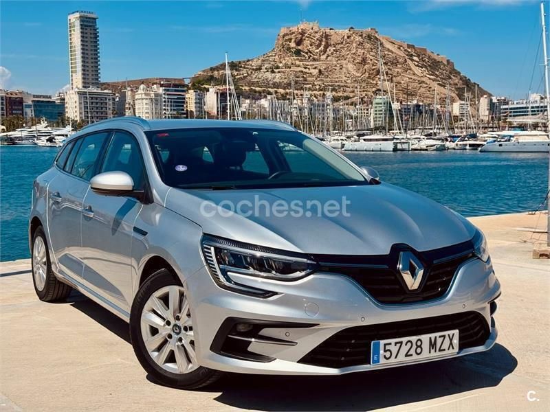 Gris / plata Usado 2021 Renault Mégane IV Intens Familiar | 15.700 € (Precio justo) - Imagen 1/4