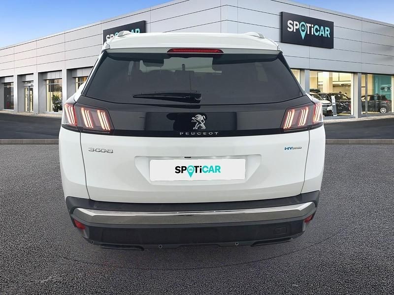 Usado Peugeot 3008 Allure 225 CV (165 kW) 2021 Blanco SUV