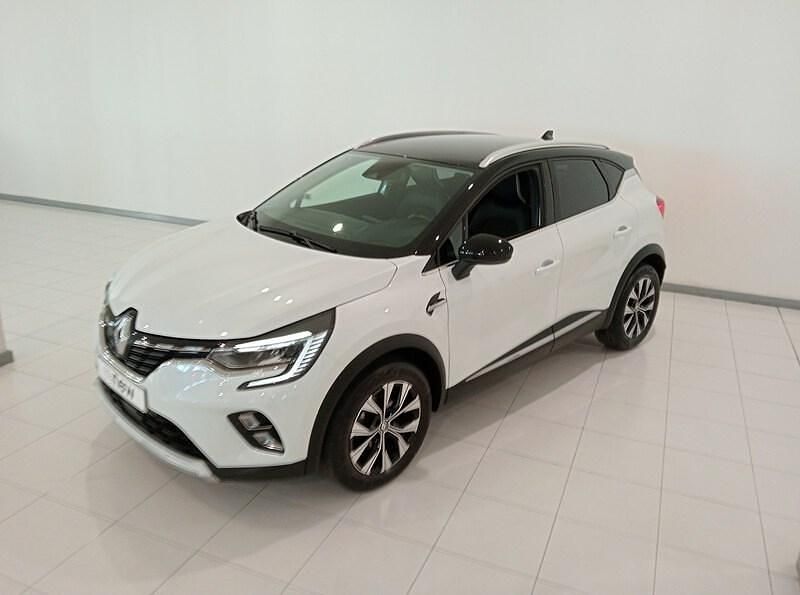 Usado Renault Captur Techno 91 CV (66 kW) 2022 Blanco SUV