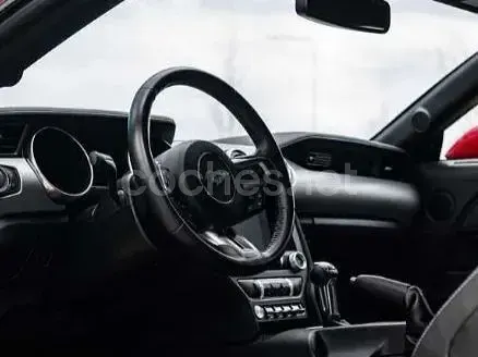 Usado Ford Mustang GT 450 CV (330 kW) 2021 Rojo Coupe