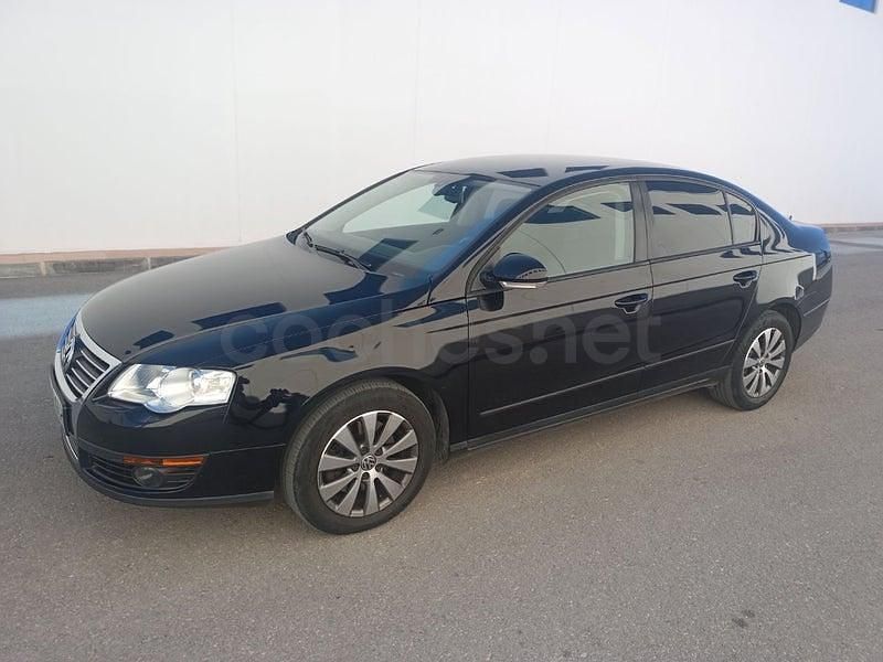 Usado VW Passat Edition 140 CV (102 kW) 2009 Negro Berlina