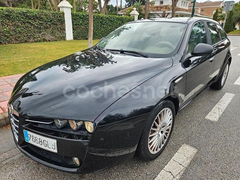 Azul Usado 2009 Alfa Romeo 159 Familiar | 4400 € (Buen precio) - Imagen 1/4