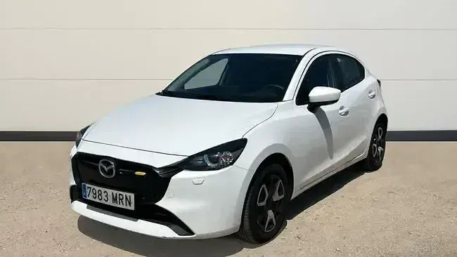 Usado Mazda 2 Center-Line 90 CV (66 kW) 2024 Blanco Utilitario