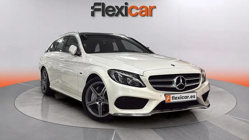 Usado Mercedes C350e 279 CV (205 kW) 2018 Blanco Familiar