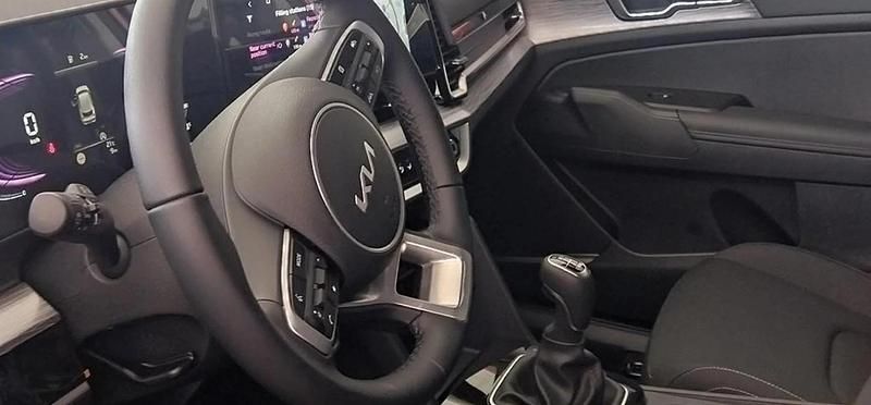 Nuevo Kia Sportage 160 CV (117 kW) 2025 Rojo SUV