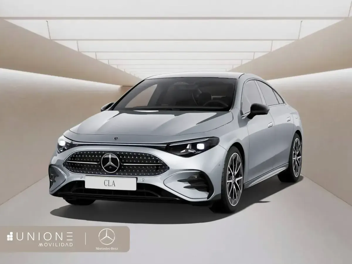 Usado Mercedes CLA220 102 CV (75 kW) 2026 Berlina