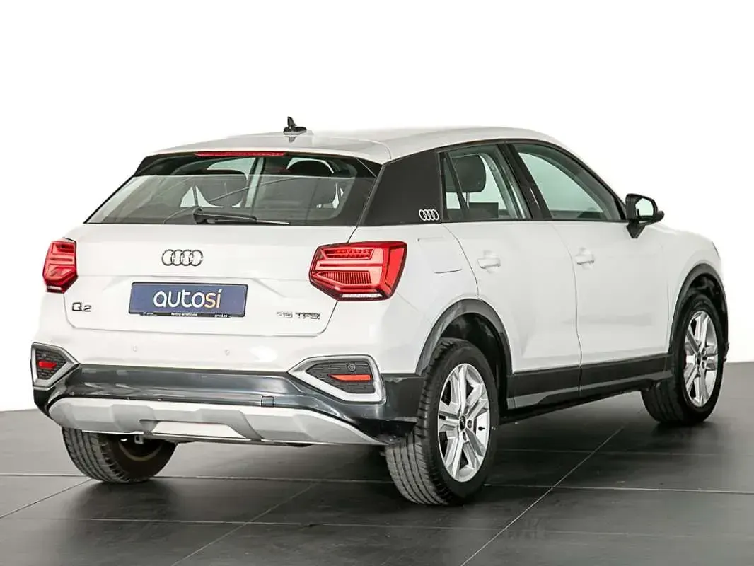 Usado Audi Q2 Advanced Plus 150 CV (110 kW) 2021 Blanco SUV