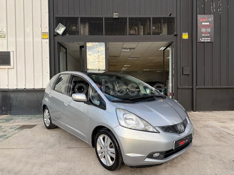 Gris / plata Usado 2009 Honda Jazz Luxury Utilitario | 7490 € - Imagen 1/4
