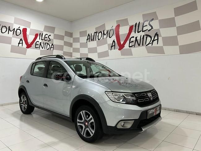 Gris / plata Usado 2019 Dacia Sandero Utilitario | 12.300 € (Precio justo) - Imagen 1/4