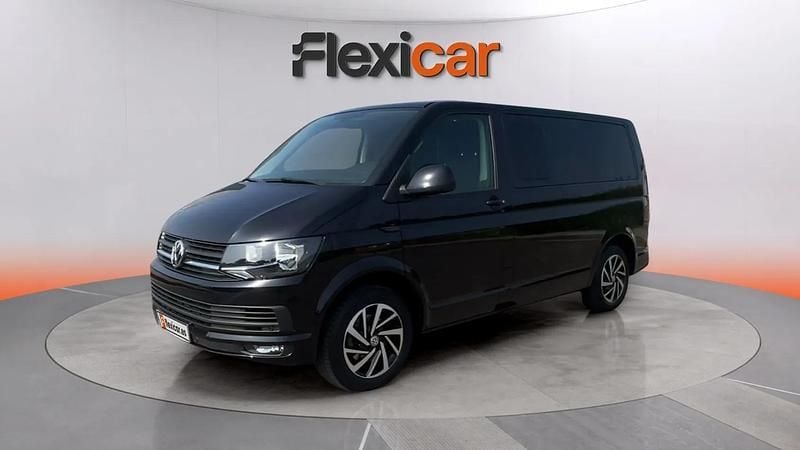 Usado VW Multivan 151 CV (111 kW) 2020 Negro Van