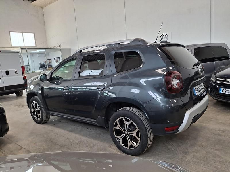 Usado Dacia Duster Prestige 115 CV (84 kW) 2019 Gris SUV