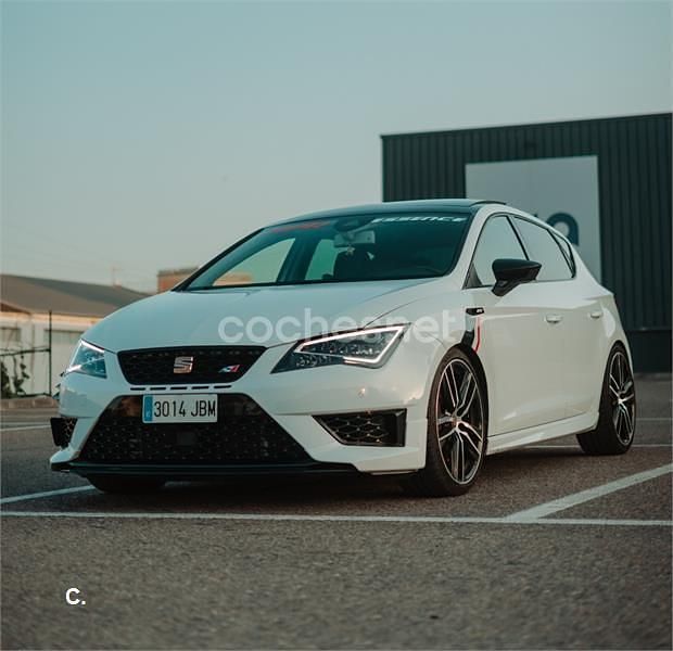Usado Seat Leon FR 180 CV (132 kW) 2014 Blanco Berlina