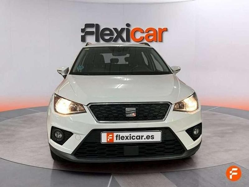 Usado Seat Arona Ecomotive 95 CV (69 kW) 2018 Blanco SUV
