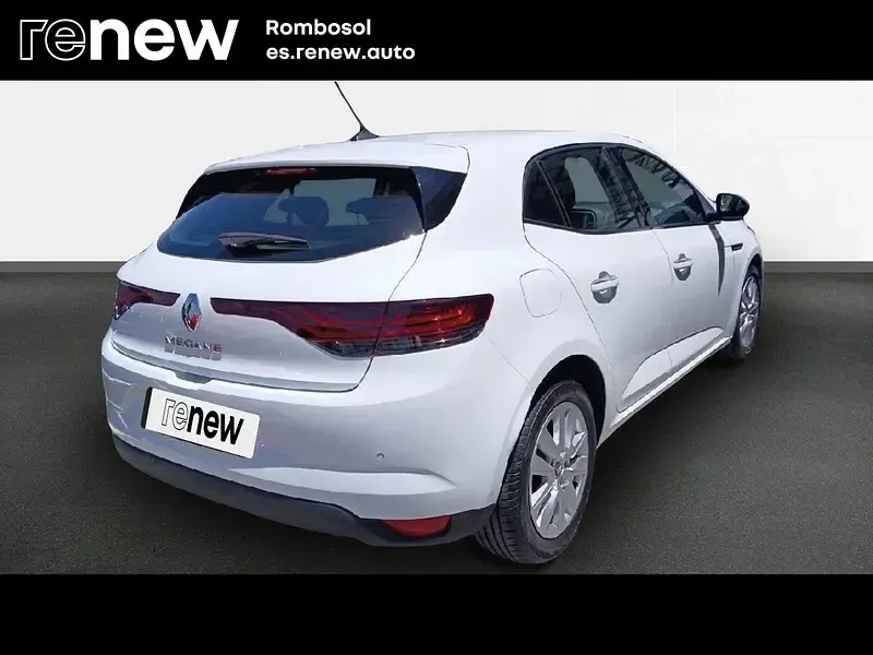 Usado Renault Mégane II Intens 115 CV (84 kW) 2021 Blanco Berlina