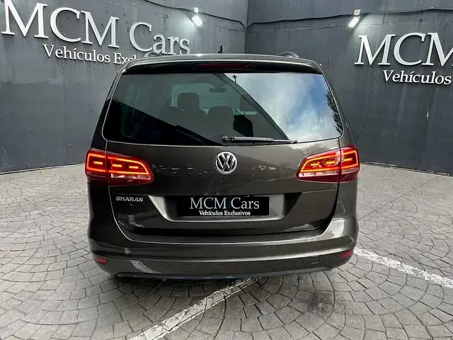Usado VW Sharan Edition 150 CV (110 kW) 2019 Marrón Monovolumen