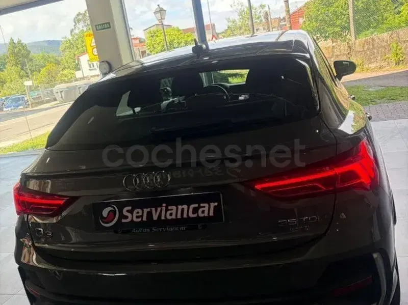 Usado Audi Q3 Sportback Premium 150 CV (110 kW) 2020 Gris / plata SUV
