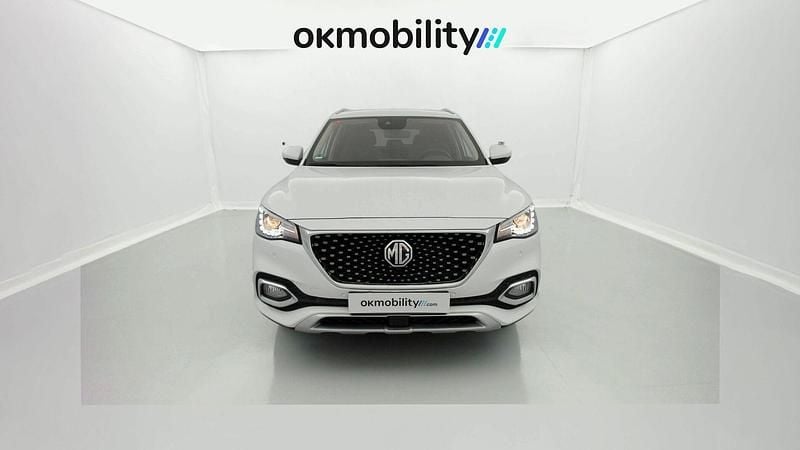 Używany MG HS Comfort 162 KM (119 kW) 2023 Biały SUV