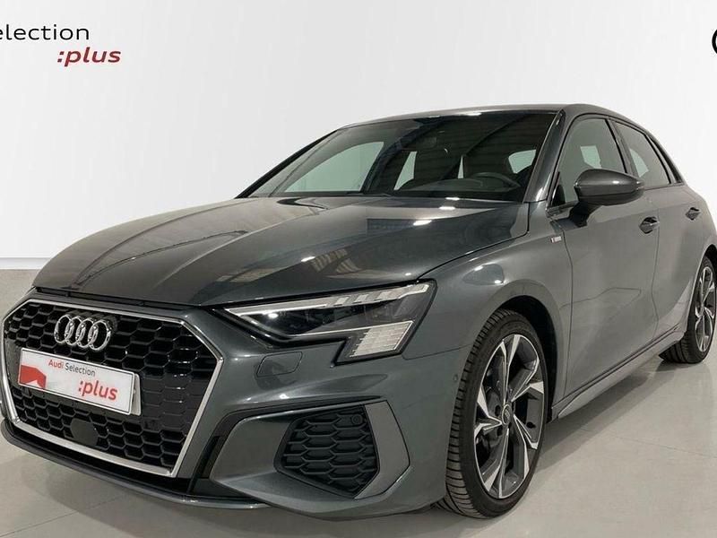 Usado Audi A3 150 CV (110 kW) 2023 Gris Berlina