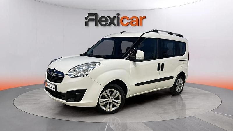 Usado Opel Combo Expression 102 CV (75 kW) 2018 Blanco Monovolumen