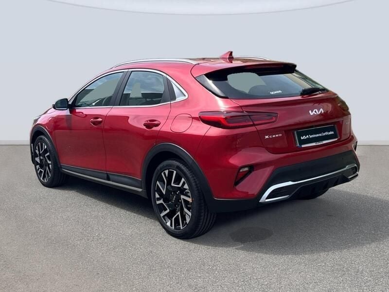 Usado Kia XCeed 141 CV (103 kW) 2024 Infra red (aa9) SUV