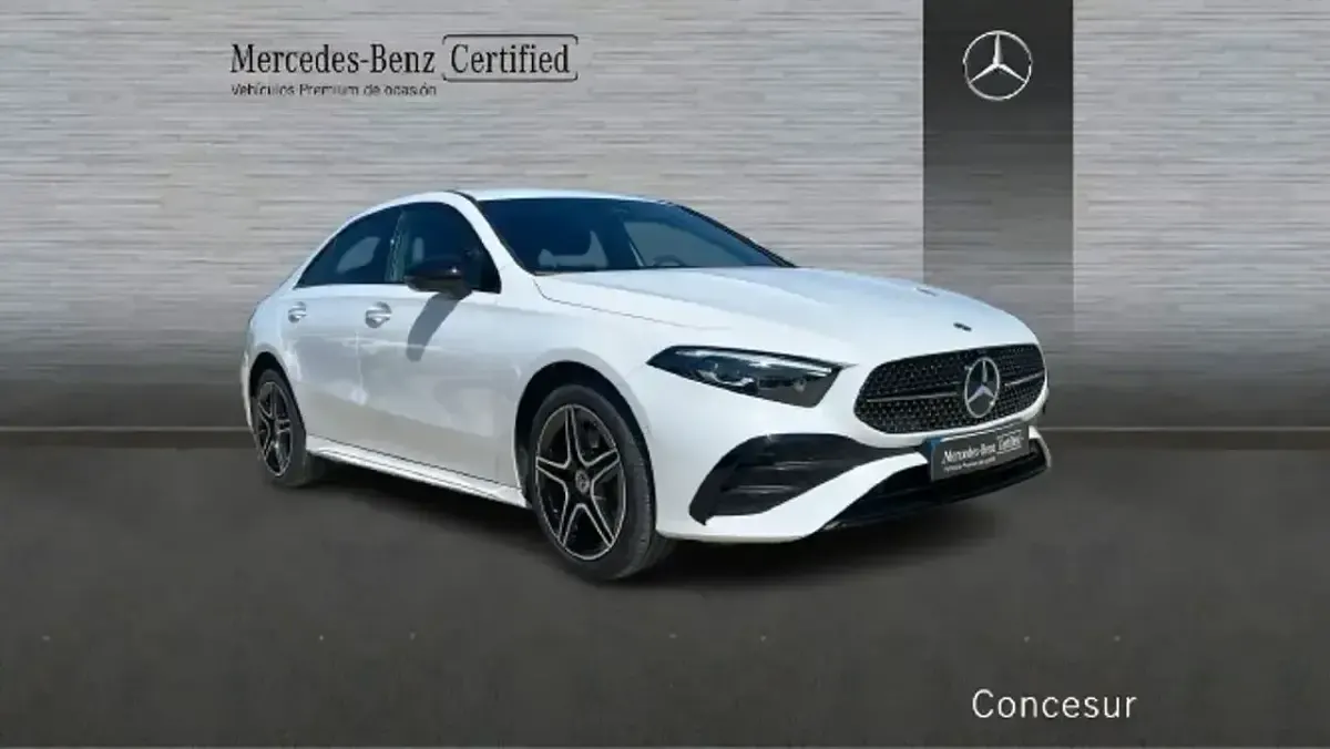 Usado Mercedes A250 217 CV (159 kW) 2024 Blanco Berlina