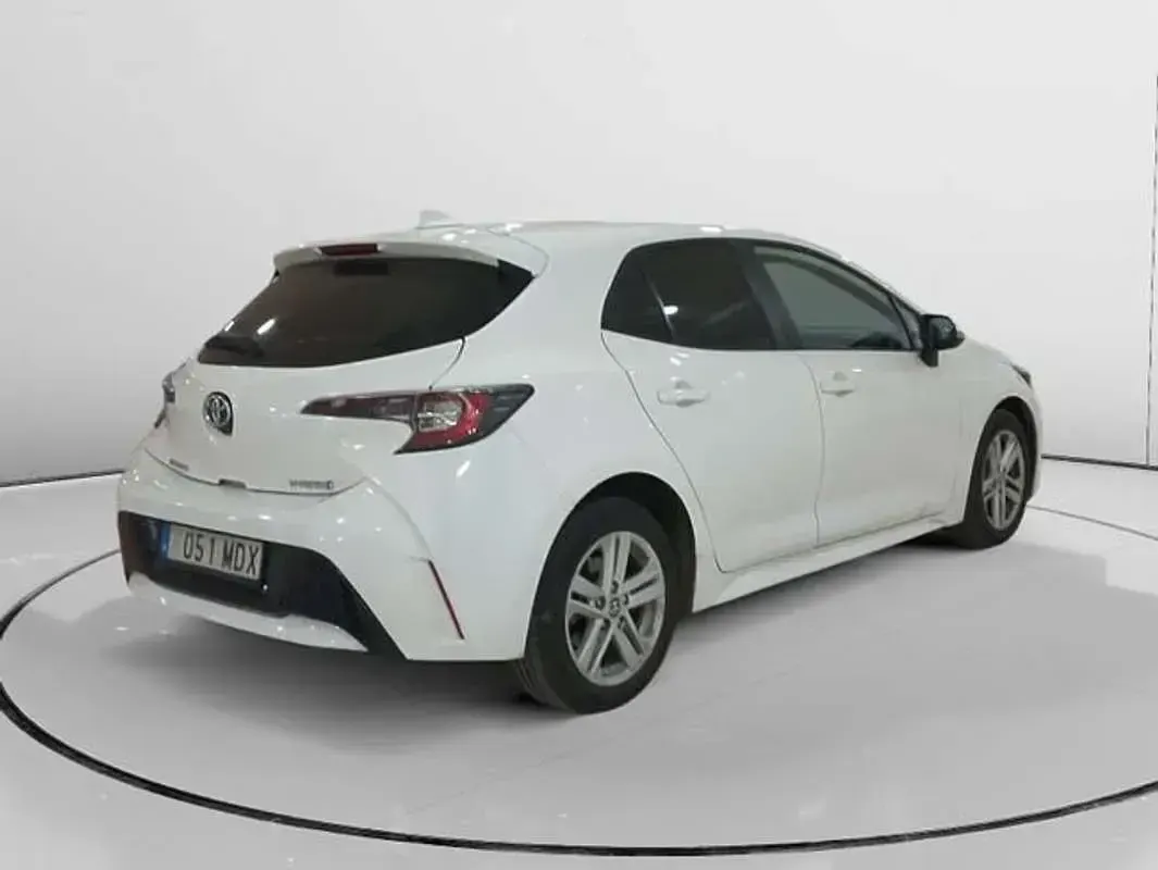 Usado Toyota Corolla Active 140 CV (102 kW) 2023 Blanco Utilitario