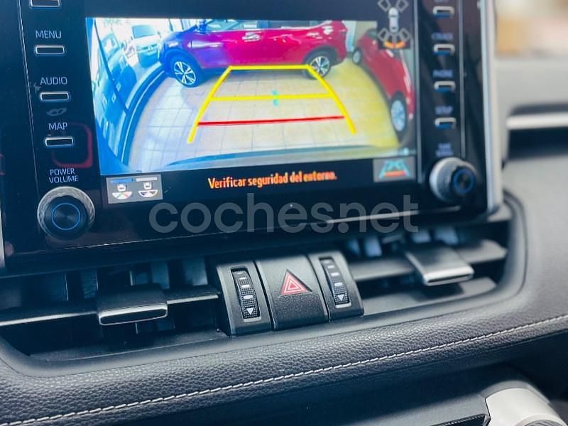 Usado Toyota RAV4 Hybrid Advance 222 CV (163 kW) 2021 Gris / plata SUV