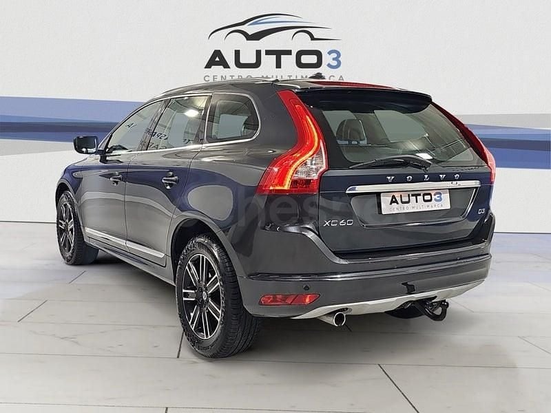 Usado Volvo XC60 Summum 150 CV (110 kW) 2017 Gris / plata SUV
