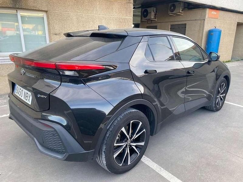 Usado Toyota C-HR Advance 141 CV (103 kW) 2025 Negro SUV