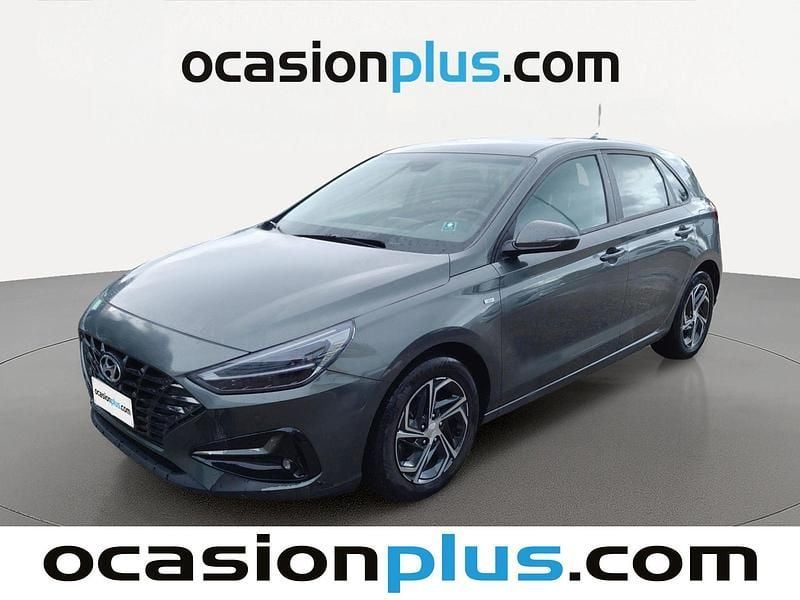 Gris Usado 2022 Hyundai i30 Utilitario | 16.319 € (Precio justo) - Imagen 1/4