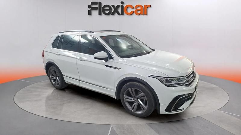 Begagnad VW Tiguan R-line 150 HK (110 kW) 2021 SUV