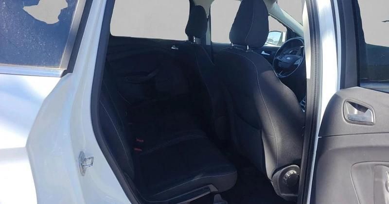 Usado Ford Kuga Trend+ 120 CV (88 kW) 2019 SUV