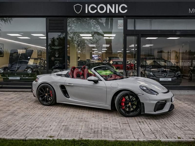 Gris / plata Usado 2022 Porsche Boxster Spyder Descapotable | 124.900 € - Imagen 1/4