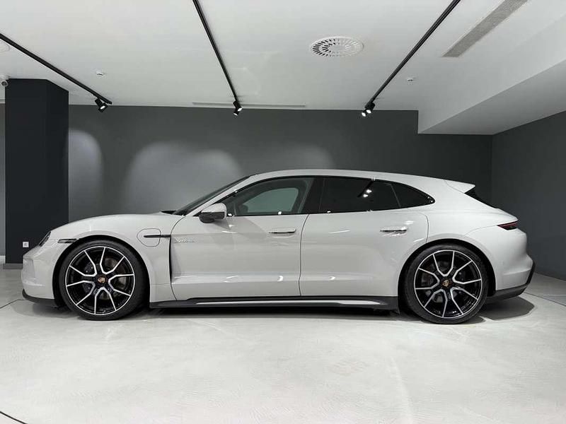 Usado Porsche Taycan Sport Turismo Sport Turismo 300 kW (408 CV) 2024 Eléctrico Familiar