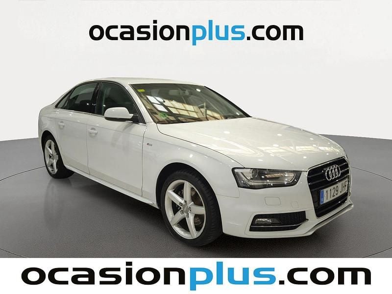 Usado Audi A4 S-Line 150 CV (110 kW) 2015 Blanco Berlina