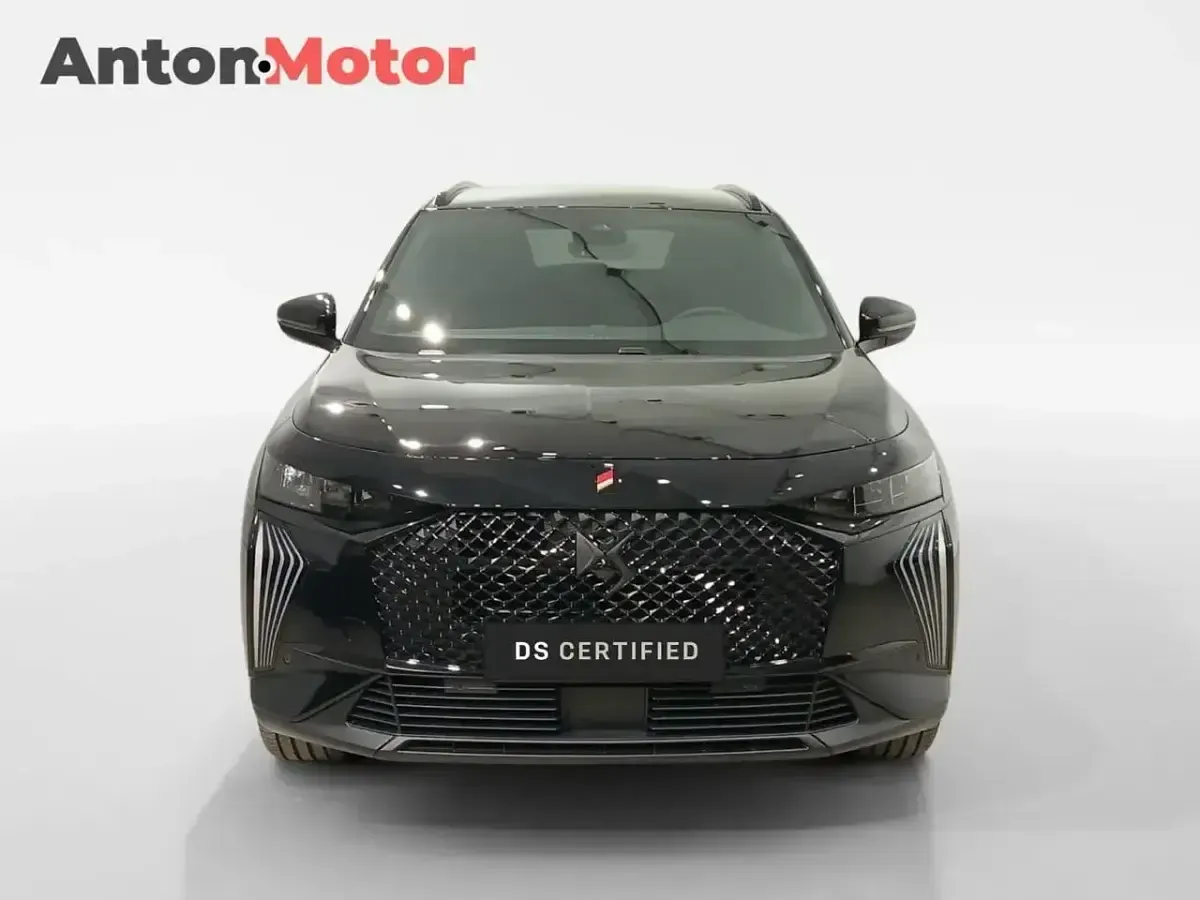 Usado DS Automobiles DS7 Crossback Performance 130 CV (95 kW) 2024 Negro SUV