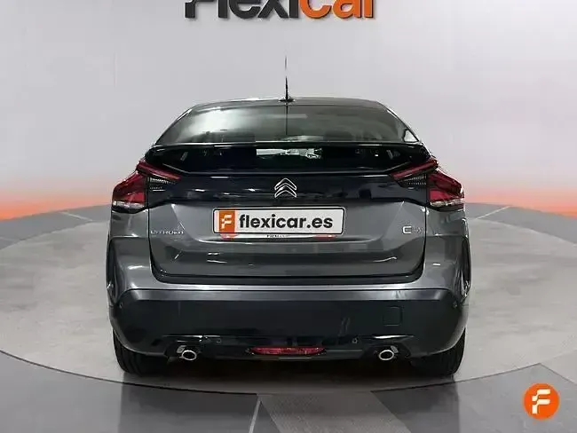 Usado Citroën C4 Feel 130 CV (95 kW) 2023 Negro Berlina
