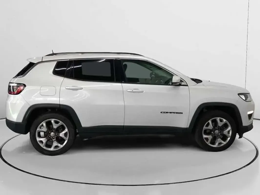 Usado Jeep Compass Limited 140 CV (102 kW) 2018 Blanco SUV