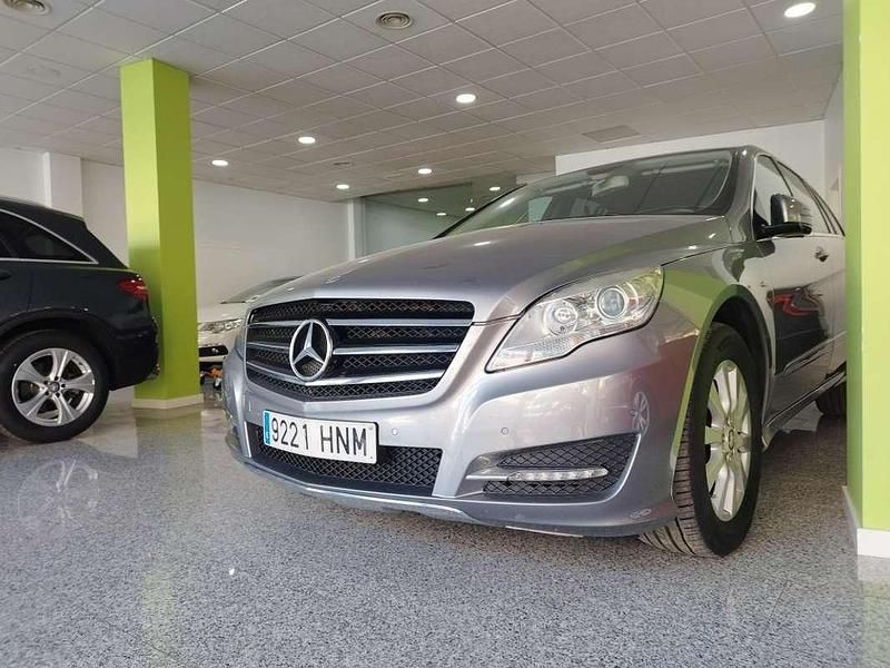 Beige Usado 2013 Mercedes R320 Monovolumen | 13.990 € (Un poco caro) - Imagen 1/4