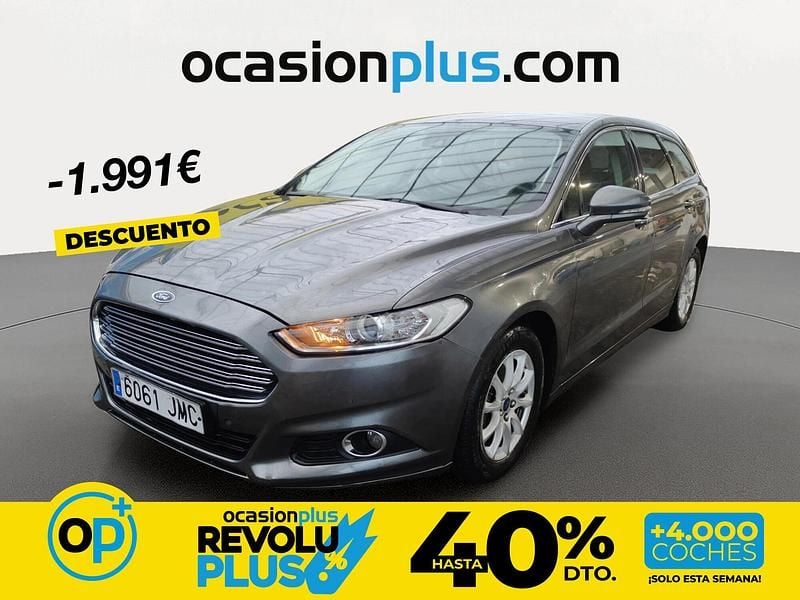 Usado Ford Mondeo Trend 116 CV (85 kW) 2016 Gris Berlina