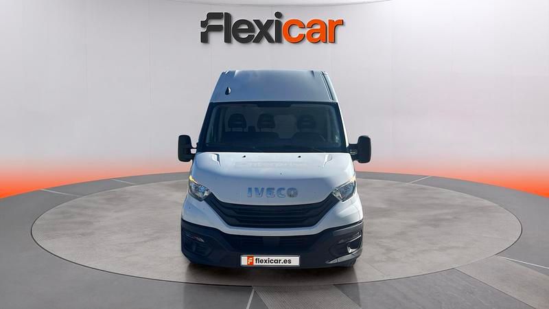 Usado Iveco Daily 156 CV (114 kW) 2023 Blanco Van