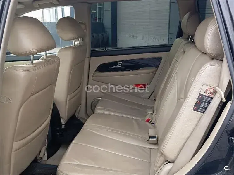 Usado SsangYong Rexton 165 CV (121 kW) 2006 Negro SUV