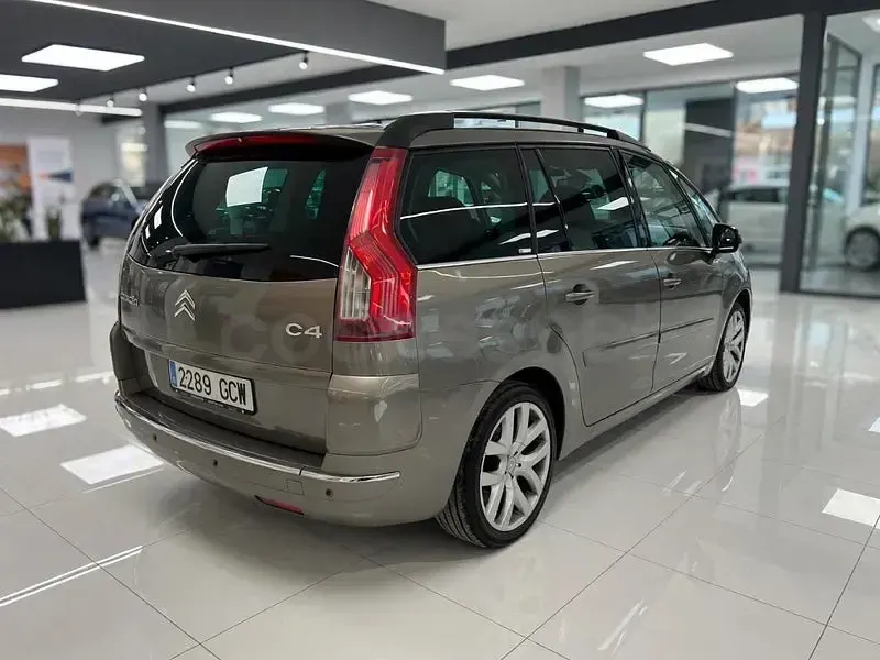 Usado Citroën C4 Picasso Exclusive 138 CV (101 kW) 2008 Marrón Monovolumen