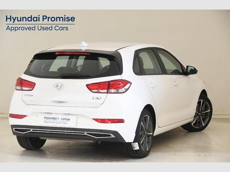 Usado Hyundai i30 110 CV (80 kW) 2024 Otro Berlina