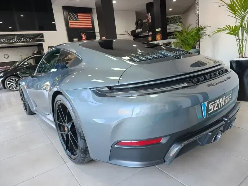 Usado Porsche 911 Carrera 4 GTS 541 CV (397 kW) 2025 Gris / plata Coupe