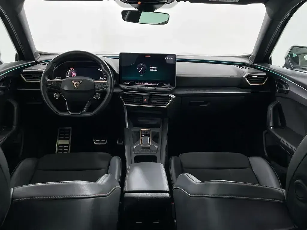 Usado Cupra Formentor 150 CV (110 kW) 2025 Gris SUV