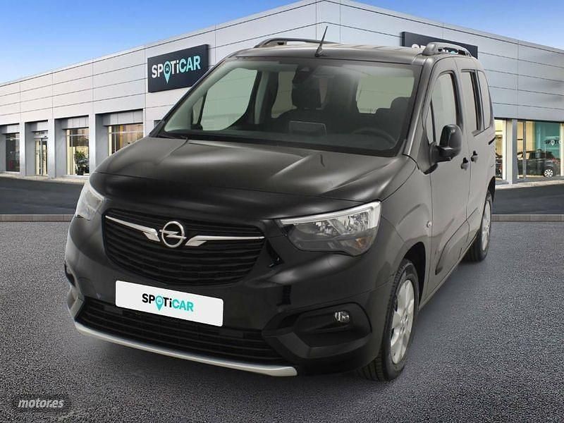 Negro Usado 2023 Opel Combo-e Life Elegance Monovolumen | 21.095 € (Precio justo) - Imagen 1/4