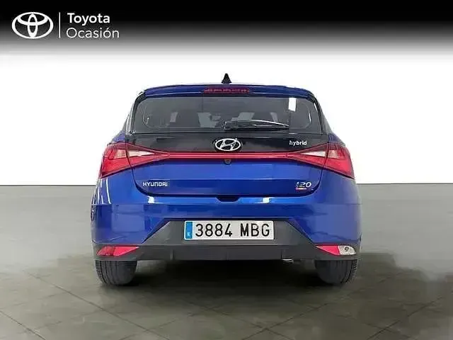 Usado Hyundai i20 100 CV (73 kW) 2022 Azul Utilitario
