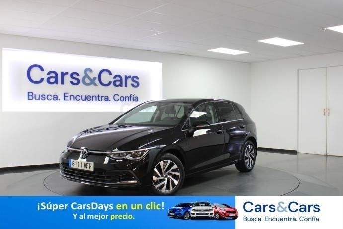 Negro Usado 2023 VW Golf VIII Life Berlina | 26.495 € (Buen precio) - Imagen 1/4
